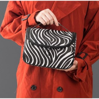 Organizer na Kosmetyki – Czarno-Biały w Zebrę – 23x16 cm