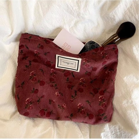 Organizer na Kosmetyki – Różowy w Czerwone Kwiaty – 25x18 cm