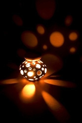 Ceramiczny Kominek Zapachowy "Lampion" – Handmade