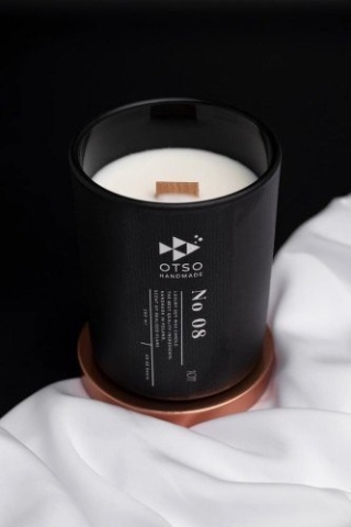 Świeca Sojowa: No. 08 Black Edition (Luksusowa Skóra) – 280 ml