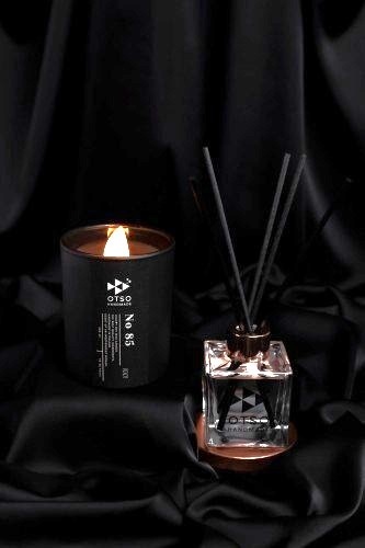 Zestaw Prezentowy "Black & Gold" – Świeca i Dyfuzor