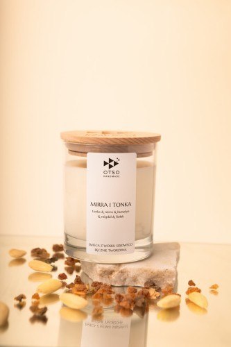 Świeca Sojowa: Kaszmirowy Zmierzch (Mirra i Tonka) – 250 ml