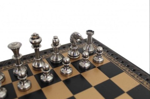 Szachy Mosiężne – Motyw Włoski Prestiż – 28 x 28 cm