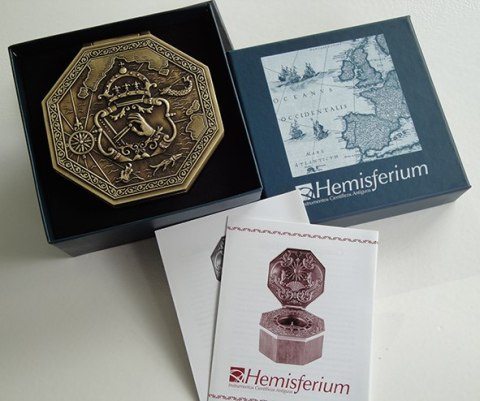 Kompas Magnetyczny z Systemem Cardana w Drewnianej Obudowie – Średnica 10 cm