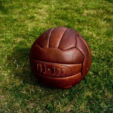 Piłka Nożna Skórzana Retro Vintage – Brązowa – Śr. 20,5 cm