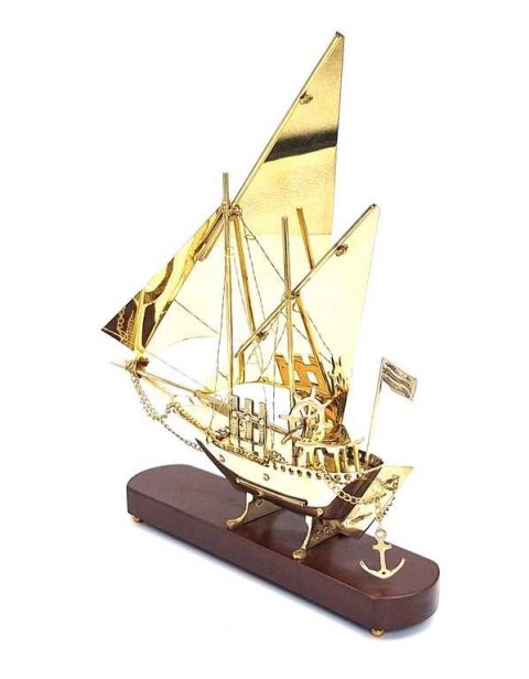 Model Okrętu na Drewnianej Podstawie – Mosiądz – Wys. 43 cm