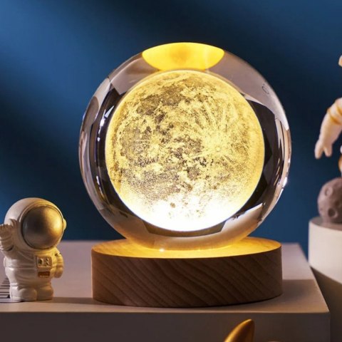 Szklana Lampka Nocna LED 3D – Motyw Księżyca – Wys. 9,5 cm