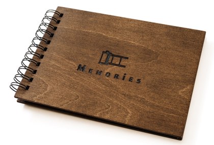 Album Drewniany na Zdjęcia - Memories – 22x30 cm