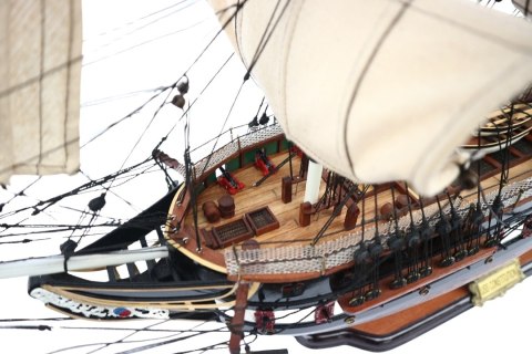 Model Żaglowca "USS Constitution" - Drewno Egzotyczne - 100 cm