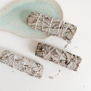 Biała Szałwia (Walec) – Rytuał Oczyszczenia (Kadzidło Naturalne)