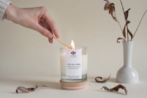 Świeca Sojowa: Czas dla Siebie (Mandarynka i Jaśmin) – 250 ml