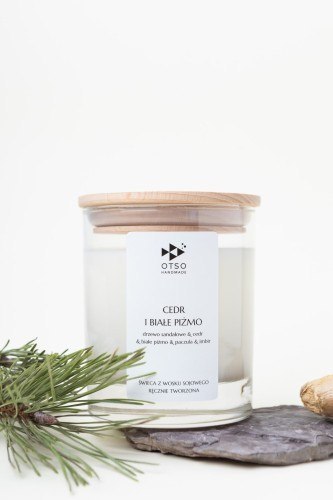 Świeca Sojowa: Cedr i Białe Piżmo (Imbir i Kumkwat) – 250 ml