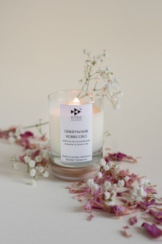 Świeca Sojowa: Odkrywanie Kobiecości (Zmysłowy Rytuał) – 250 ml