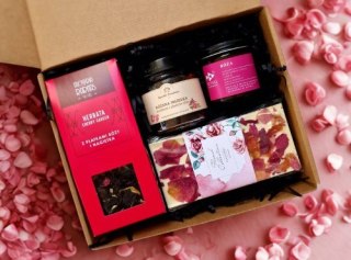 Box Prezentowy: Różany Ogród – Spa dla Zmysłów